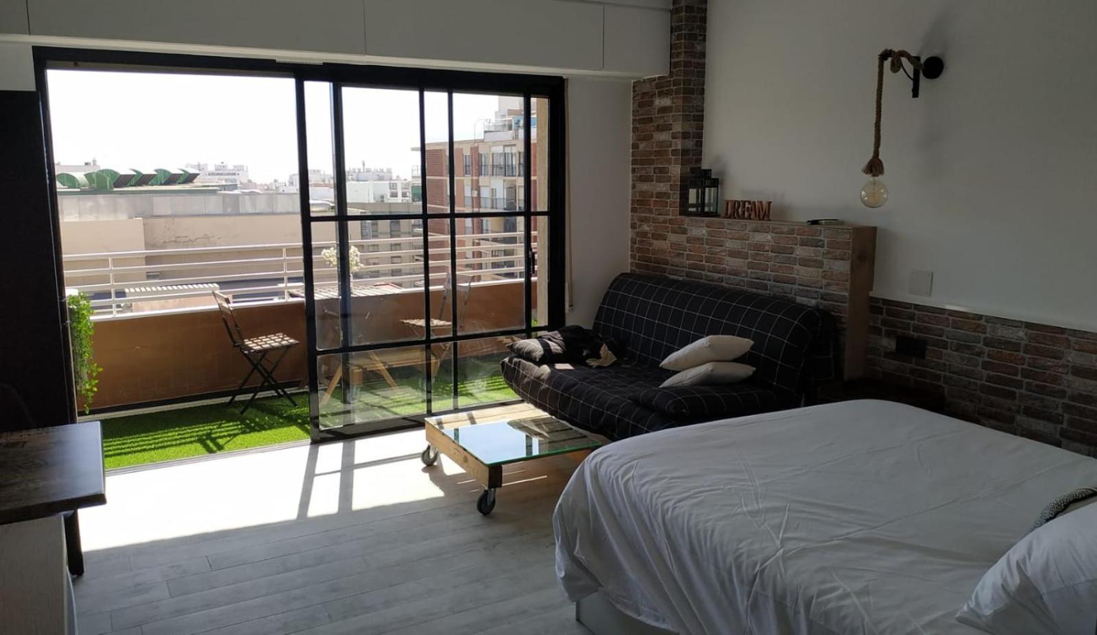 Estudiotel 95 Centro Alicante Zewnętrze zdjęcie