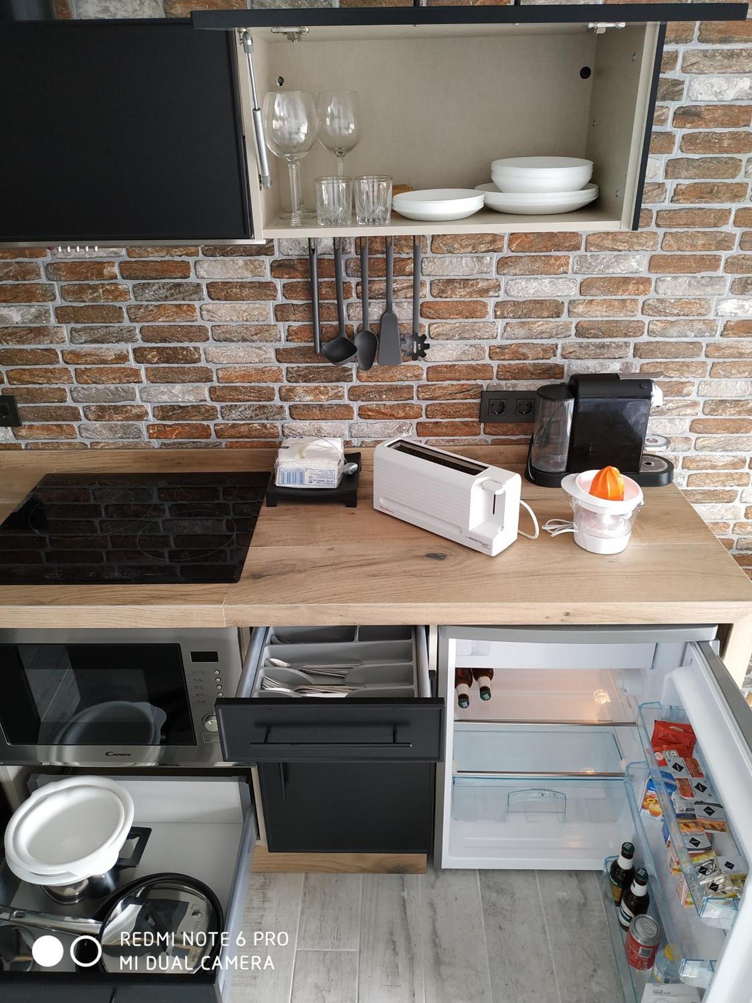 Estudiotel 95 Centro Alicante Zewnętrze zdjęcie